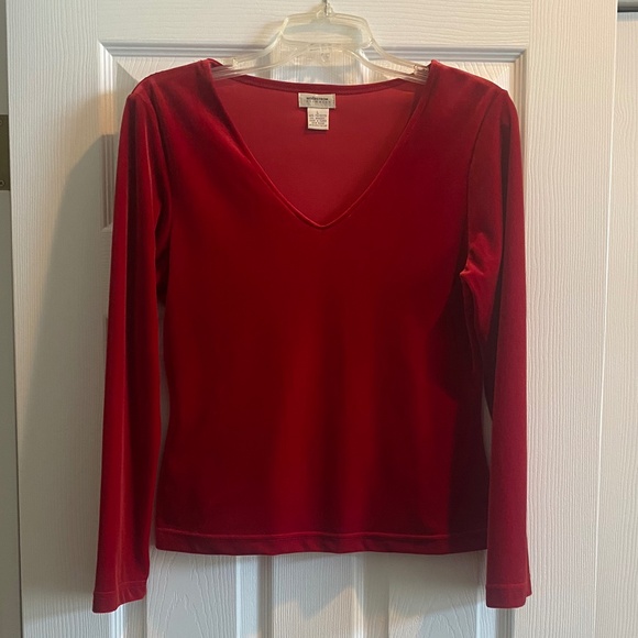 Red Velvet Long Sleeve Nordstrom Top. - Picture 1 of 4
